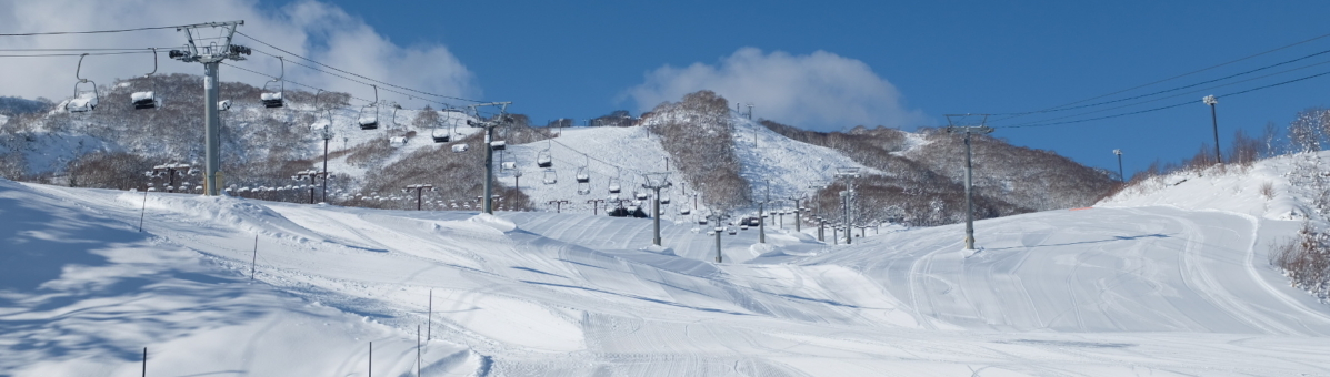 Grand Hirafu Slope Empty Run near Gondola